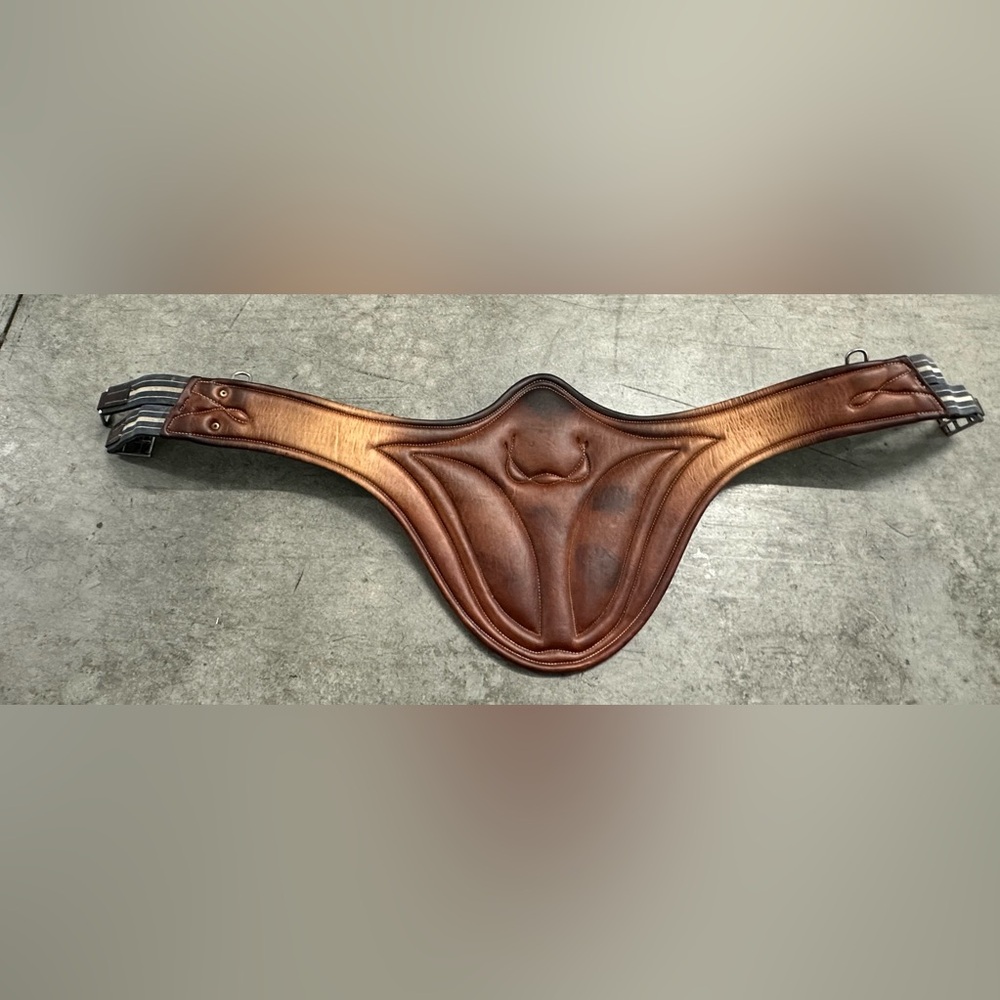 Antares Equestrian Belly Guard Girth, Padded Leather, Size 52, GUC! - Picture 4 of 5